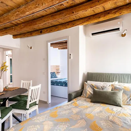 Historic Center & Station - Self Check-in & Remote Access Apartment *