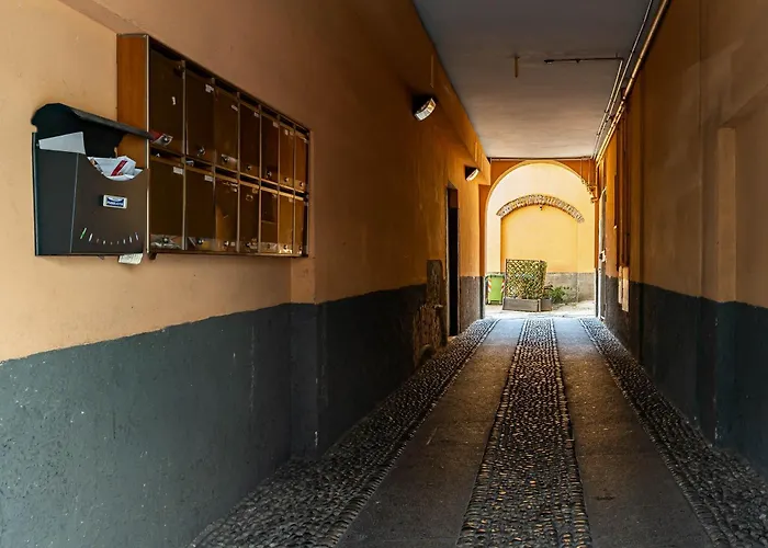 Historic Center & Station - Self Check-in & Remote Access Apartmán Como